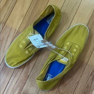 🎆Keds Mustard Canvas Sneakers